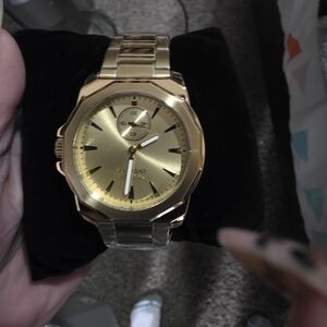 Invicta Gold Men's Watch. New In Box